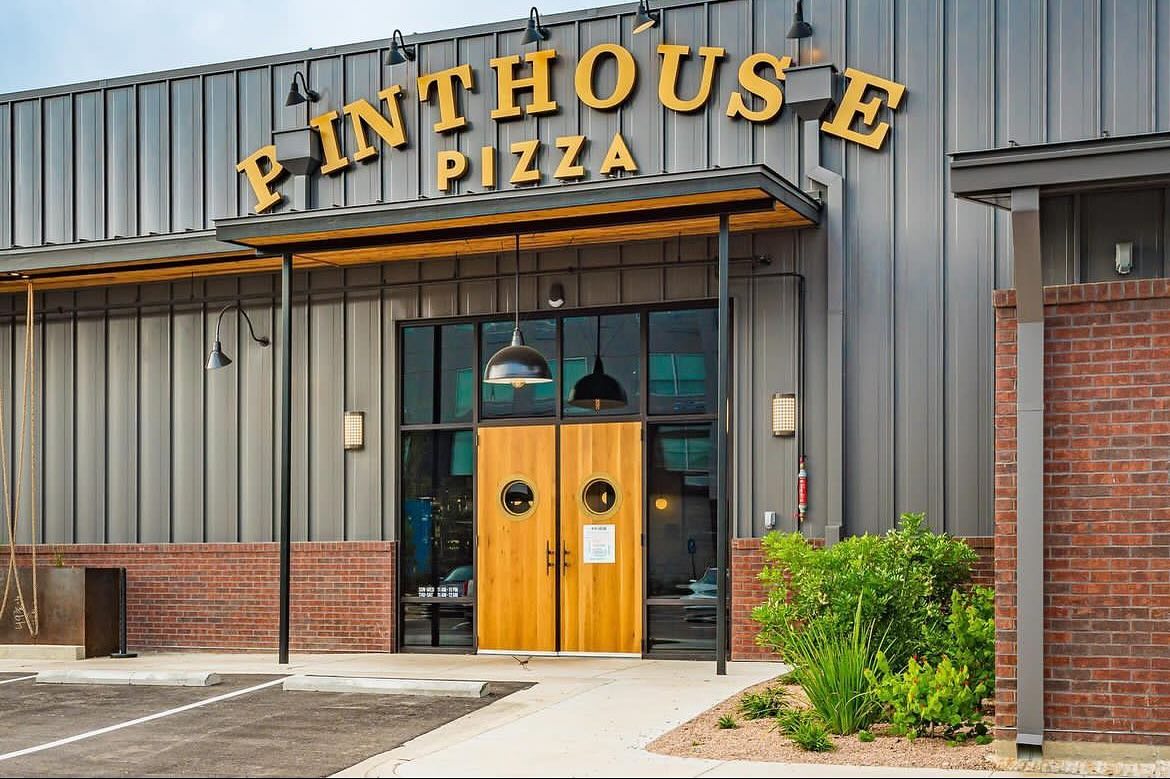 Pinthouse Pizza